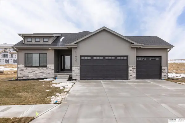 11042 S 219th Street, Gretna, NE 68028