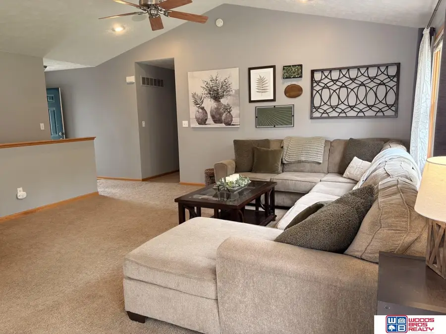 5420 Hunts Drive, Lincoln, NE 68512 - #3