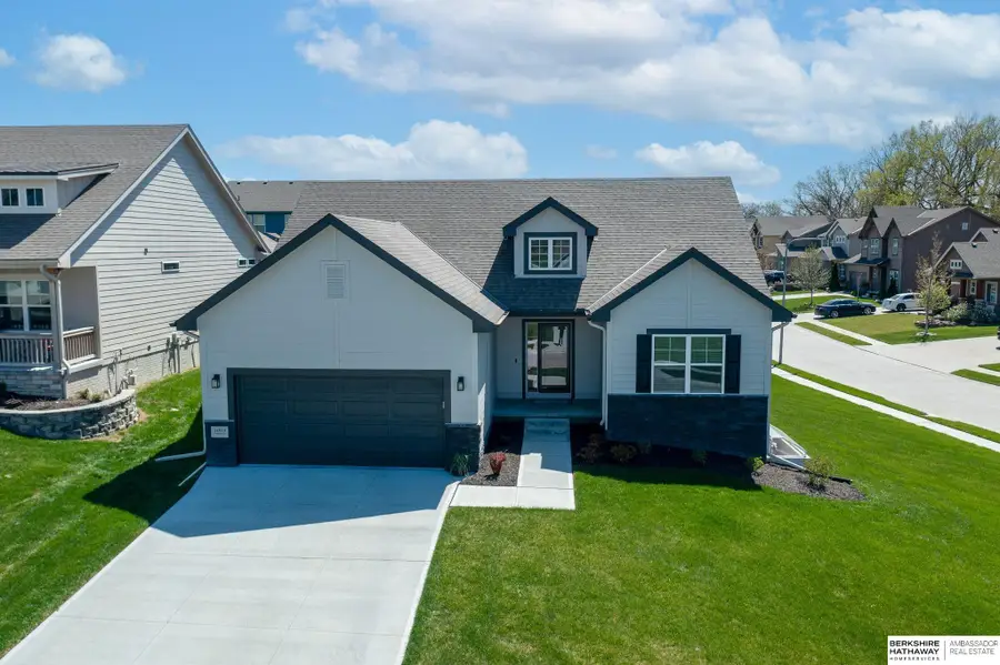 16919 Virginia Street, Omaha, NE 68136 - #2