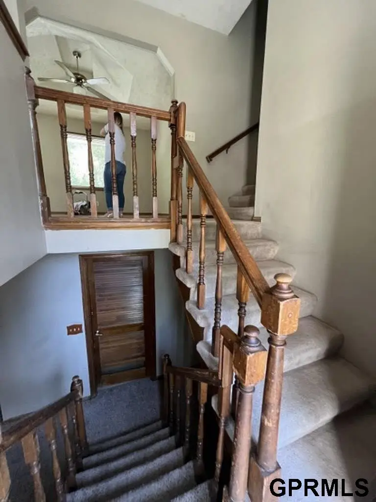 6723 Woodbine Circle, Ralston, NE 68127 - #2
