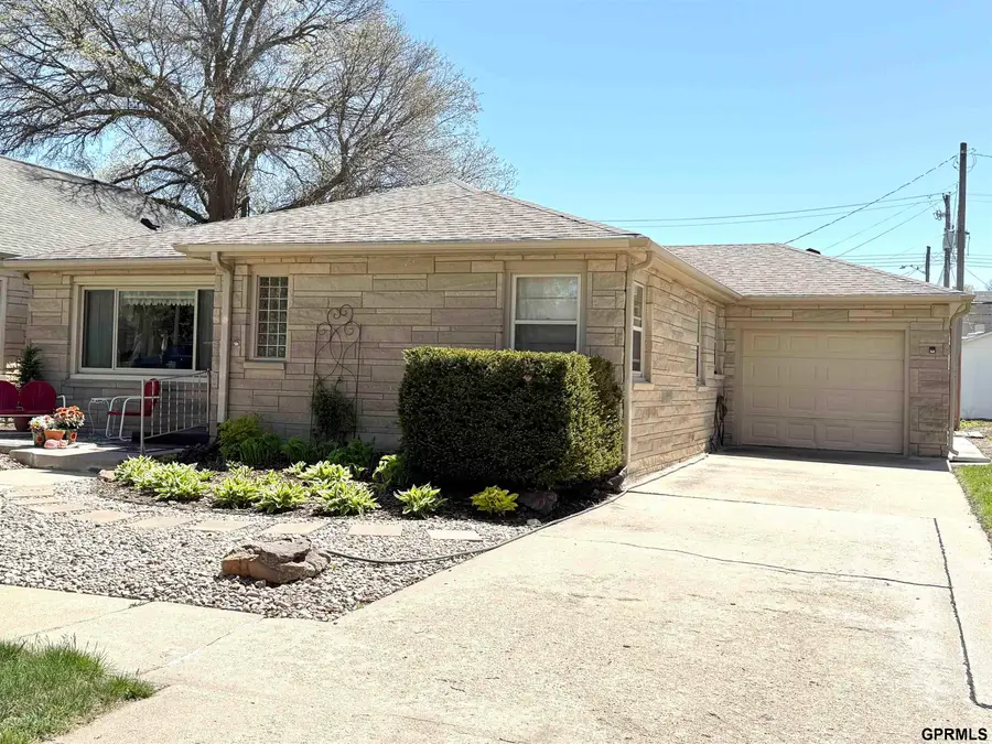 935 H Street, Geneva, NE 68361 - #2