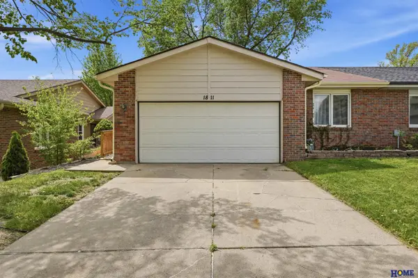 1811 Normandy Lane, Lincoln, NE 68512