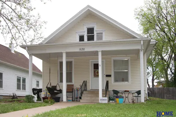 1630 S 25th Street, Lincoln, NE 68502