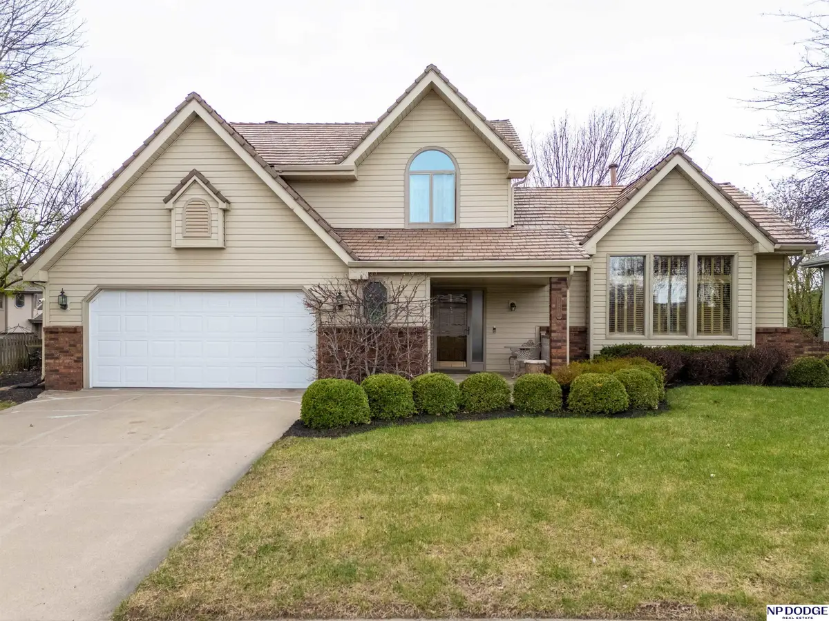 1210 N 158th Avenue, Omaha, NE 68118 - #1