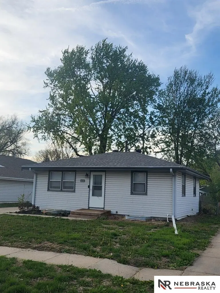 7218 Morton Street, Lincoln, NE 68507 - #2