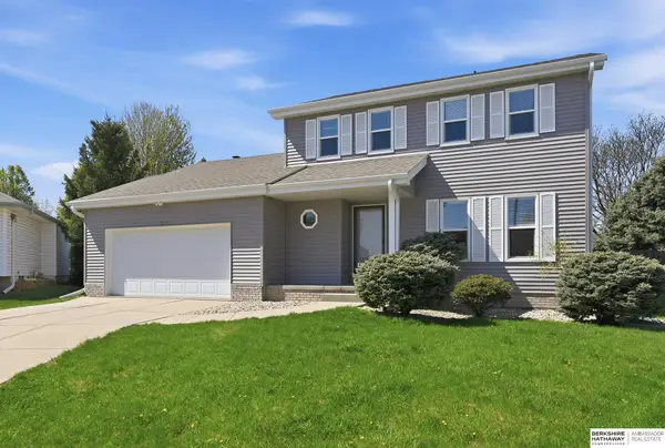 3530 N 151st Circle, Omaha, NE 68116