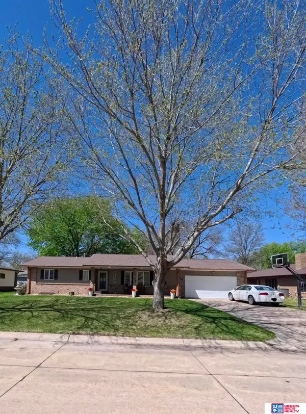 604 Court Street, Stromsburg, NE 68666