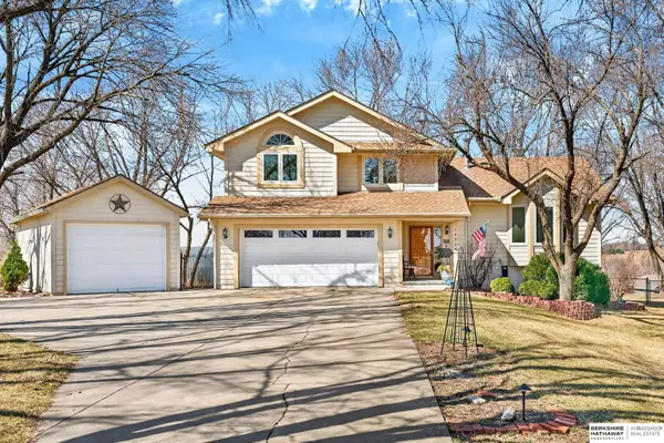 14506 Hackberry Lane, Plattsmouth, NE 68048