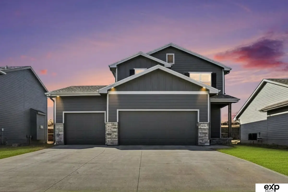 10316 N 152 Avenue, Bennington, NE 68007 - #1