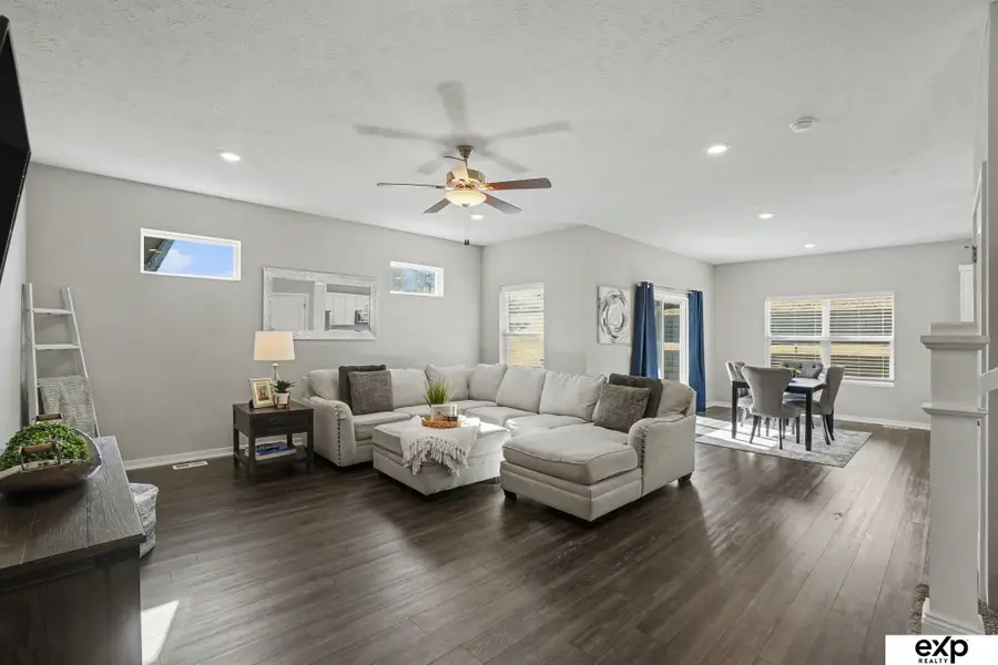 10316 N 152 Avenue, Bennington, NE 68007 - #3