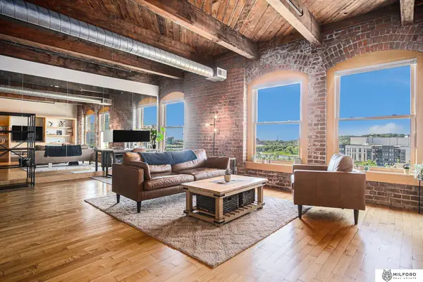 105 S 9th Street #706, Omaha, NE 68102