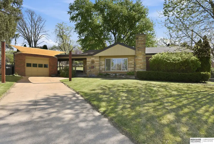 1709 N 55th Street, Omaha, NE 68104 - #2