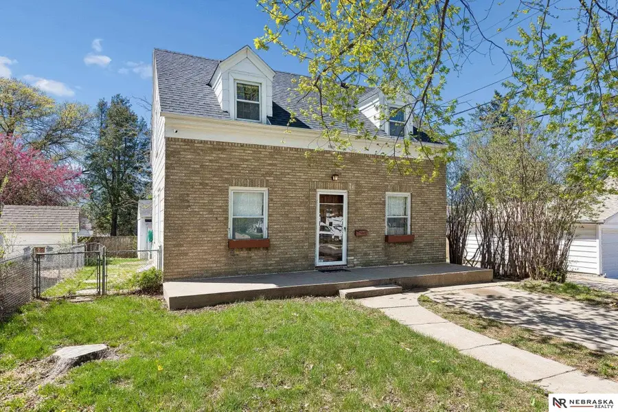 2812 N 58th Street, Omaha, NE 68104 - #2