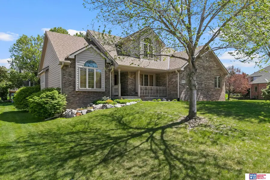 5940 Cross Creek Road, Lincoln, NE 68516 - #2