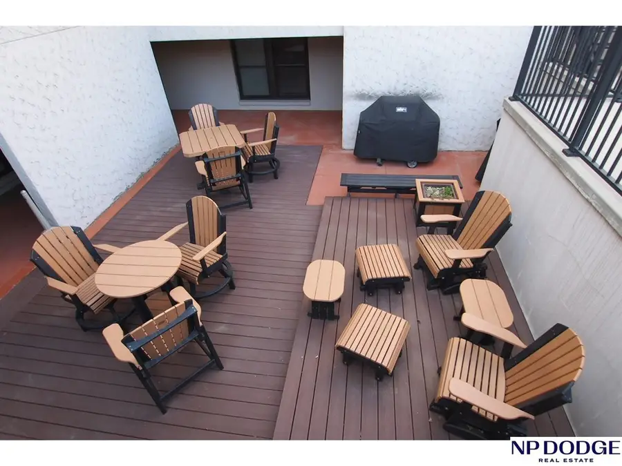 120 S 38 Avenue #APT 15, Omaha, NE 68131-3132 - #2