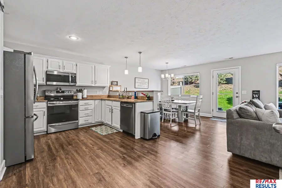 17564 Parker Plaza, Omaha, NE 68118 - #2