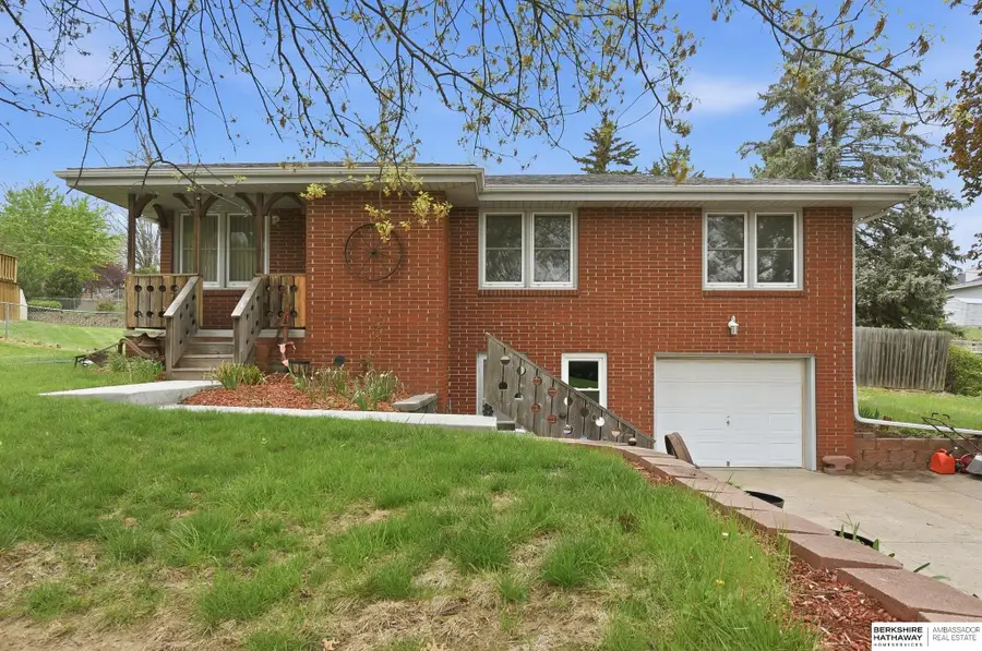 4606 Borman Street, Bellevue, NE 68157 - #3