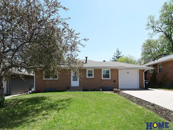4513 Meredeth Street, Lincoln, NE 68506