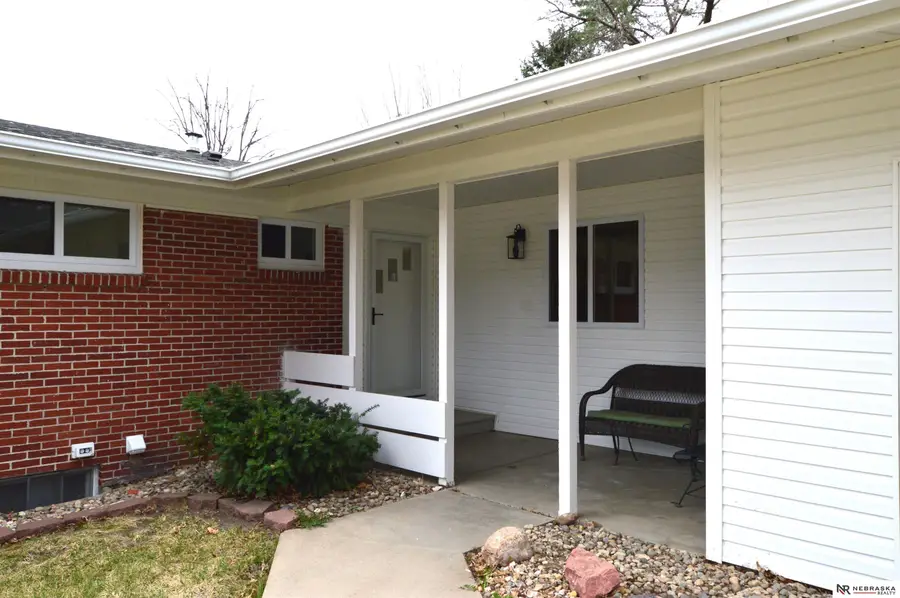 5815 J Street, Lincoln, NE 68510 - #2