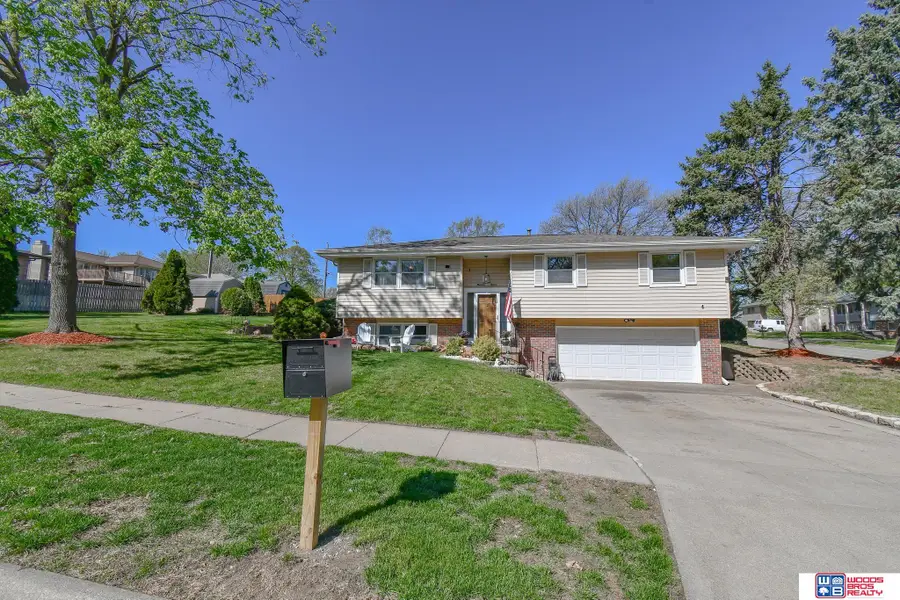 1911 Ammon Avenue, Lincoln, NE 68505 - #2