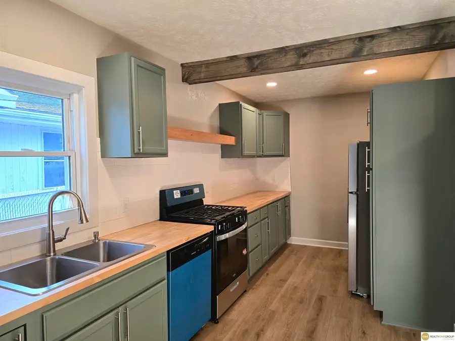 2436 S 23rd Street, Omaha, NE 68108 - #2