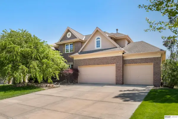 18723 Lamont Street, Omaha, NE 68130