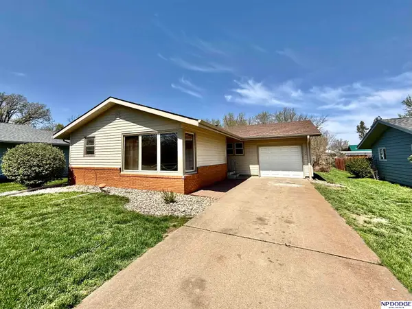 508 E Fulton Street, Hooper, NE 68031