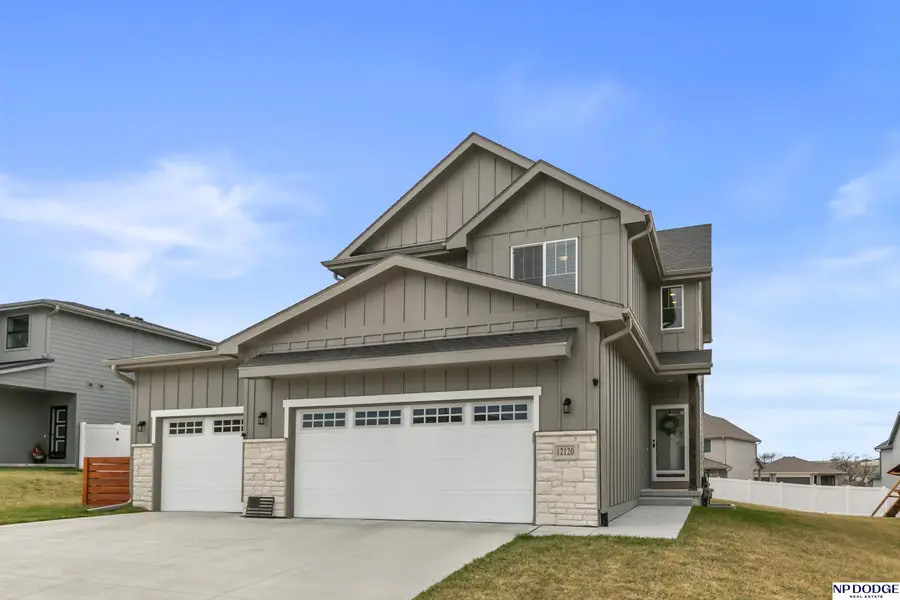 12120 S 111 Avenue, Papillion, NE 68046 - #2