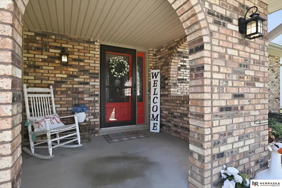 409 S 215th Street, Elkhorn, NE 68022 - #2