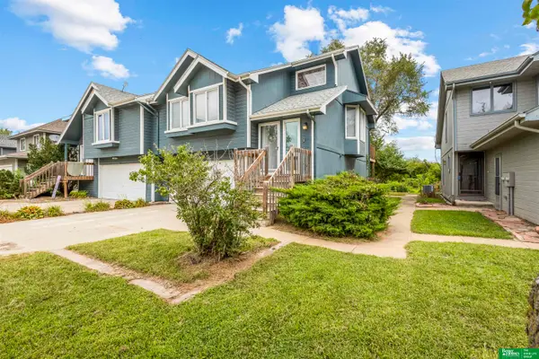 19911 Robinhood Lane #116, Plattsmouth, NE 68048