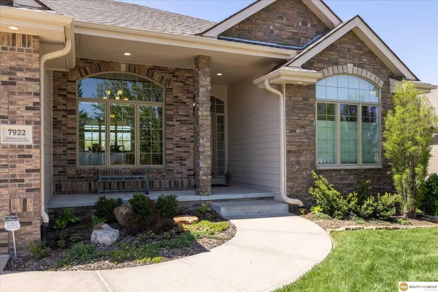 7922 Shadow Lake Drive, Papillion, NE 68046 - #3