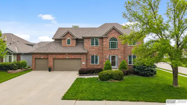 17252 Madison Street, Omaha, NE 68135