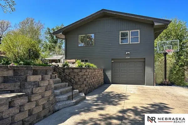 2340 N 71st Street, Omaha, NE 68104