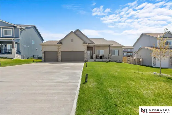 6311 N Hws Cleveland Boulevard, Omaha, NE 68116