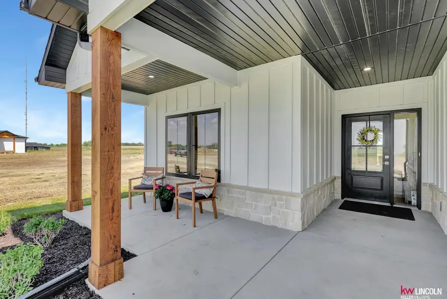 9438 S 87th Street, Lincoln, NE 68526 - #3