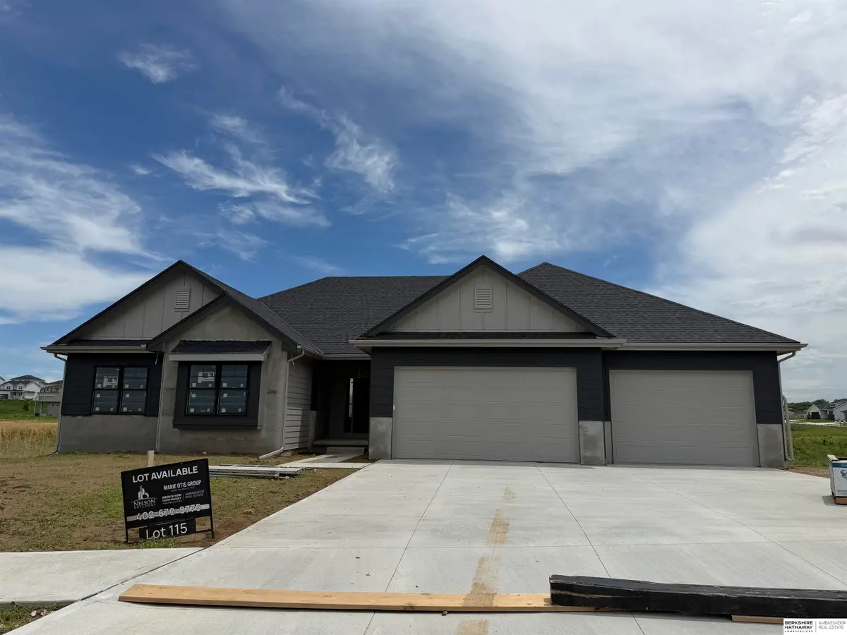 21854 Amber Circle, Gretna, NE 68028 - #1