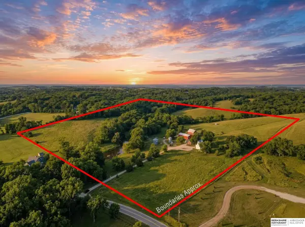 4838 County Road 39, Fort Calhoun, NE 68023