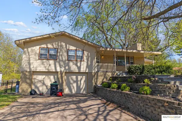 2803 S 105th Avenue, Omaha, NE 68124