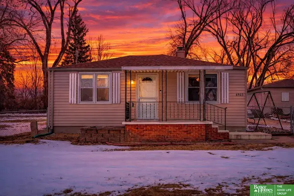 6923 N 60th Street, Omaha, NE 68152