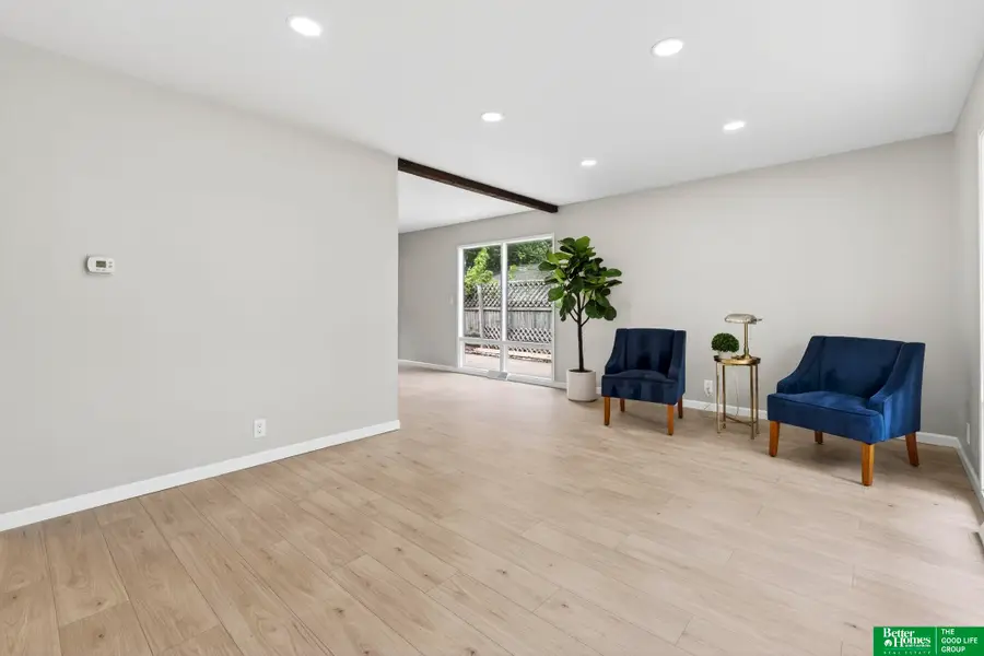 3030 S 38 Street, Omaha, NE 68105 - #3