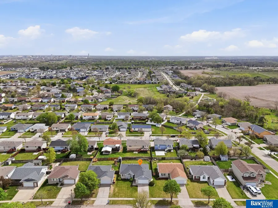 1808 SW 33rd Street, Lincoln, NE 68522 - #2