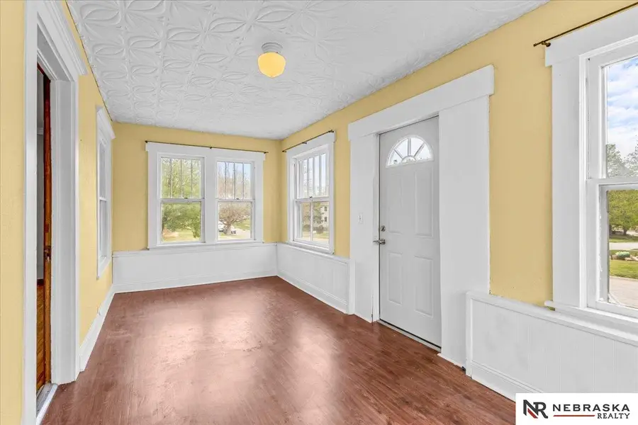 4548 Lowell Avenue, Lincoln, NE 68506 - #3