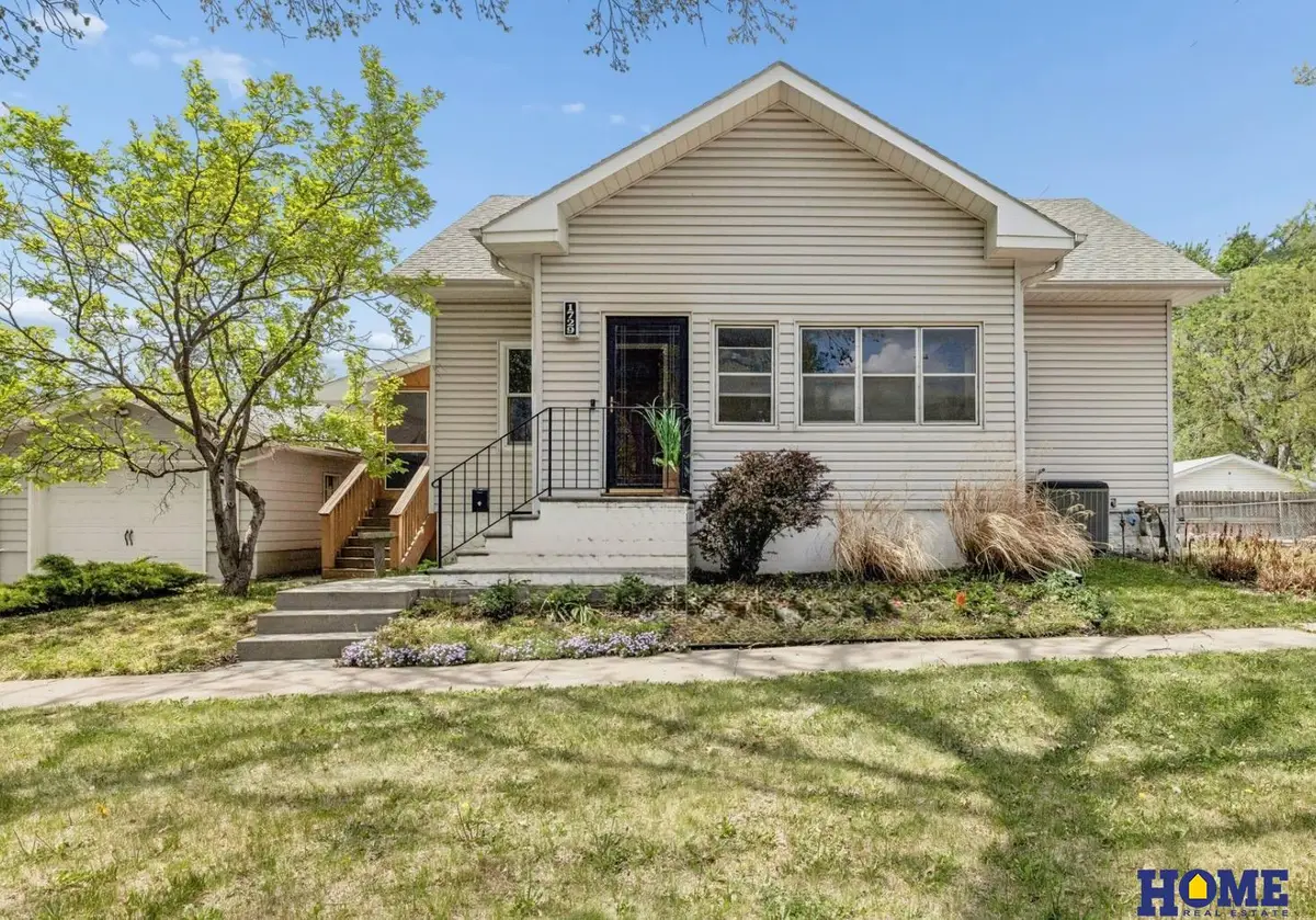 1729 S 9th Street, Lincoln, NE 68502 - #1