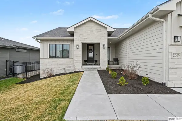 3949 S 207th Street, Elkhorn, NE 68022