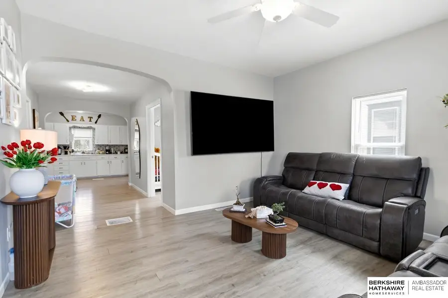 403 Bluff Street, Oakland, IA 51560 - #2