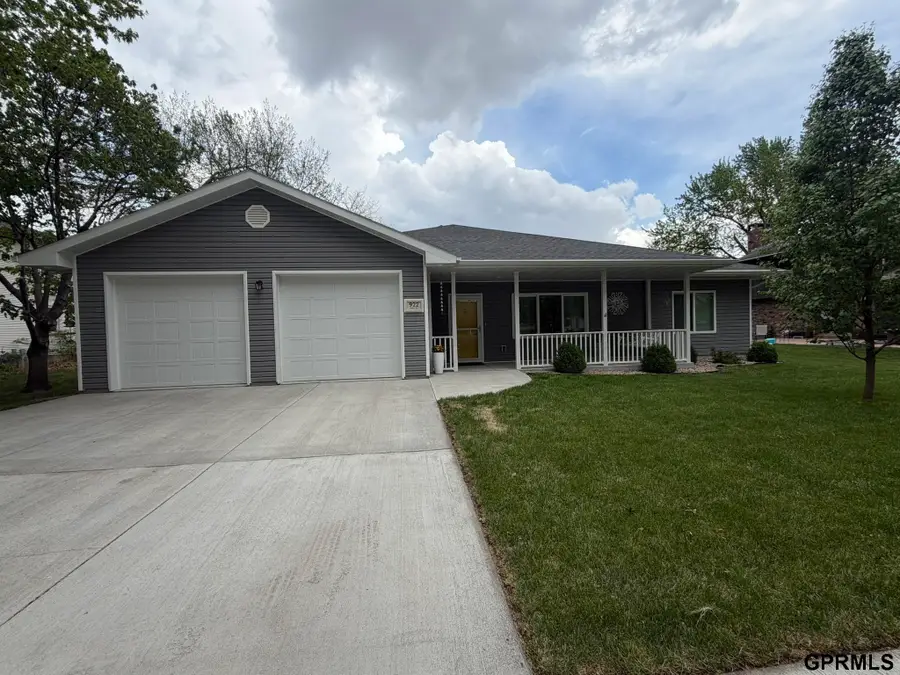 922 Juniper Avenue, Crete, NE 68333 - #2