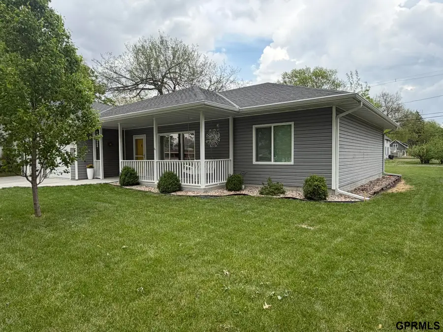 922 Juniper Avenue, Crete, NE 68333 - #3
