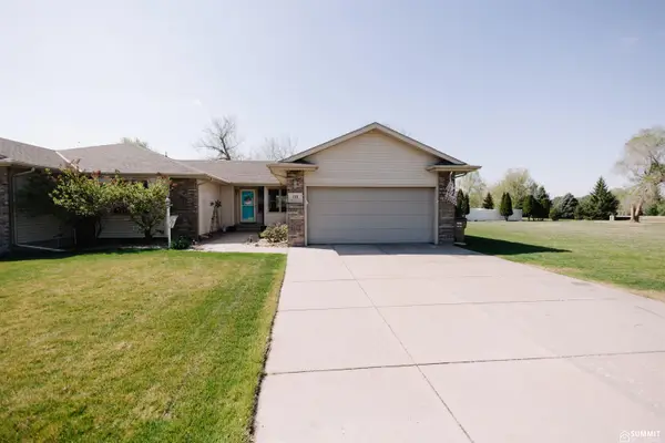 123 Meadowlark Circle, Doniphan, NE 68832