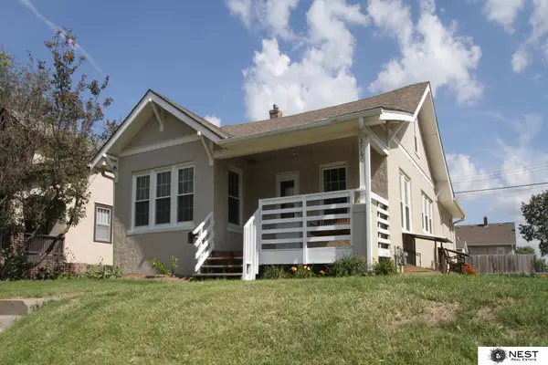 2760 S 13 Street, Lincoln, NE 68502