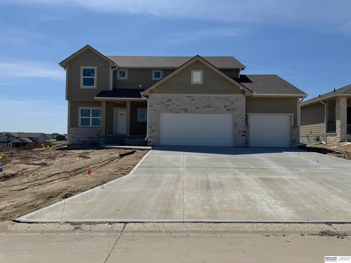 21433 Y Street, Elkhorn, NE 68022 - #1